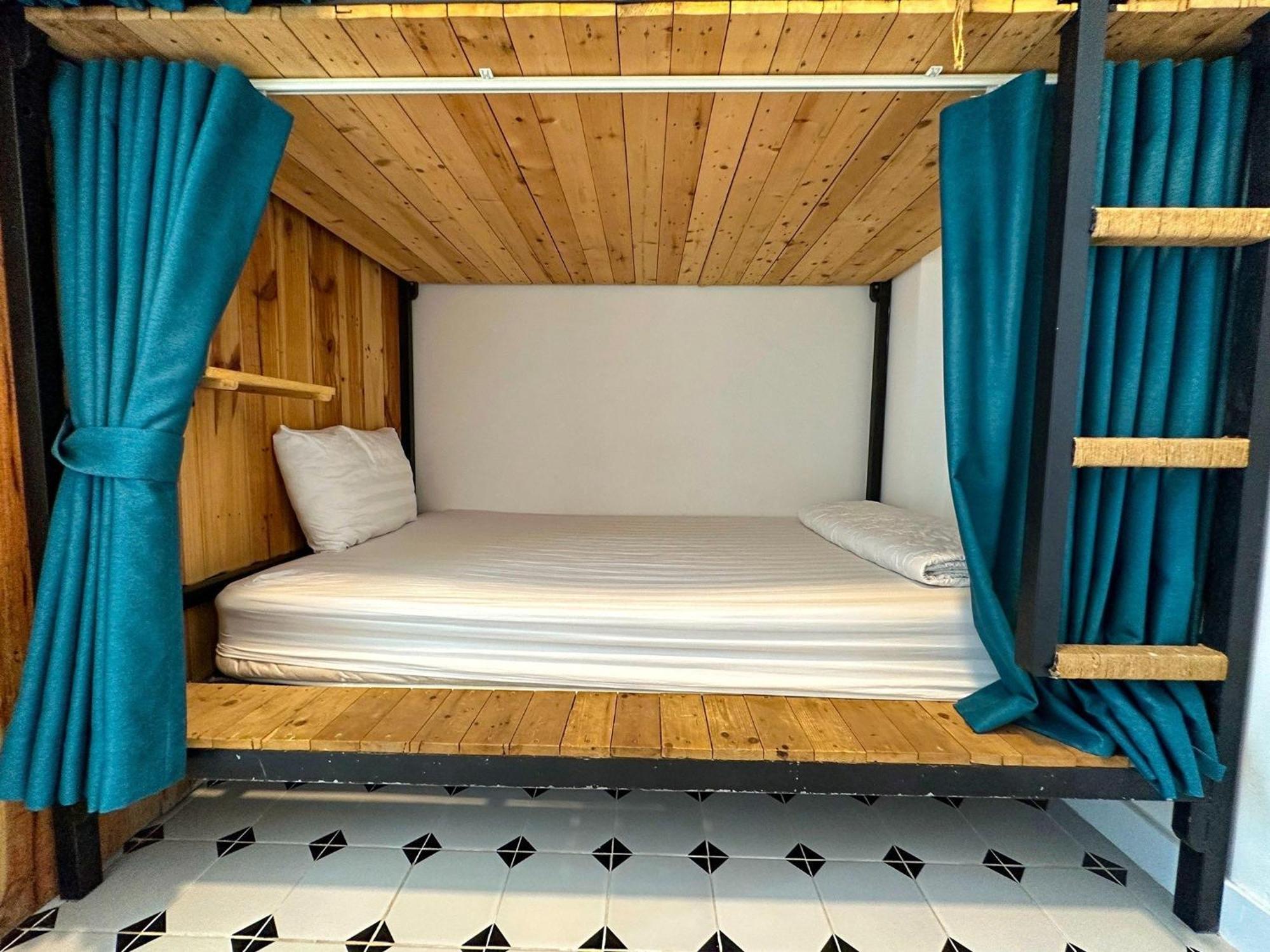 Vika Homestay Ho Şi Min Exterior foto